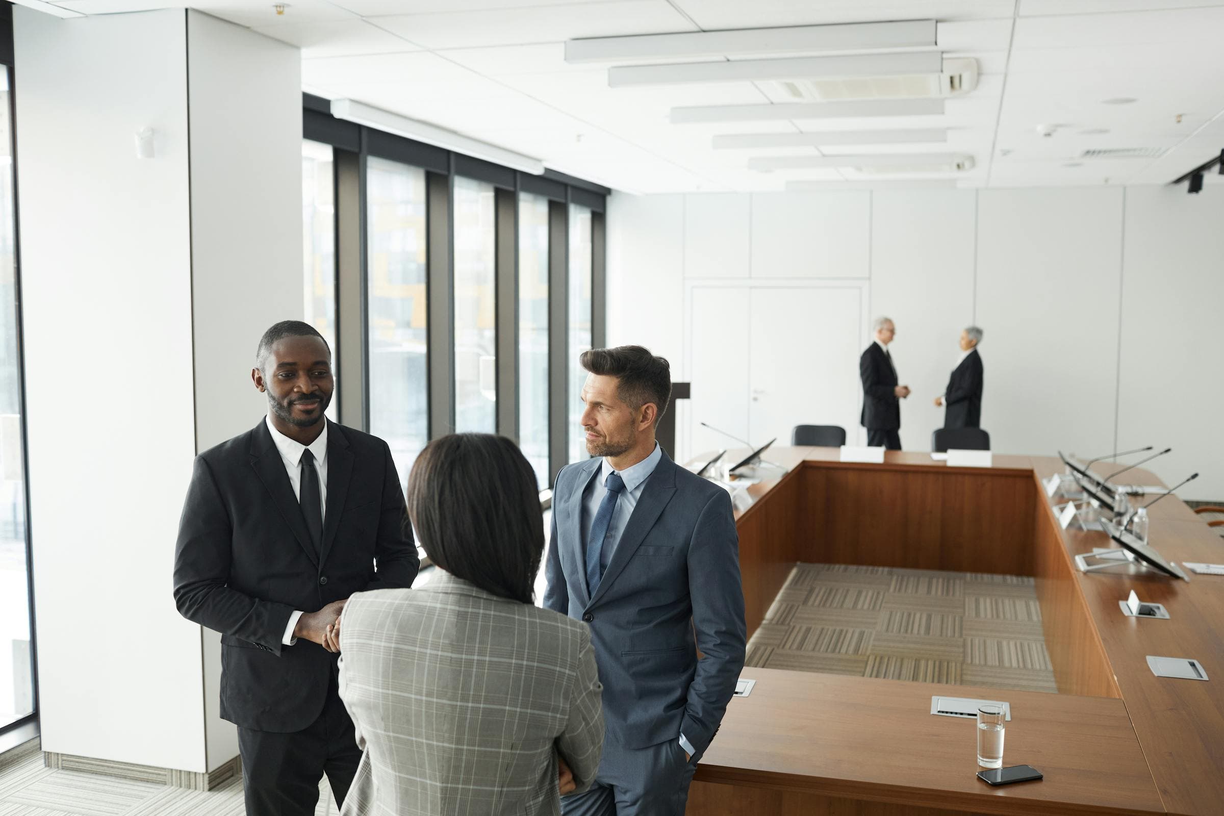 Consultants en réunion